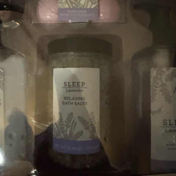 Aromatherapy NWB Sleep Bath Gift Set Lavendar - Picture 6 of 7